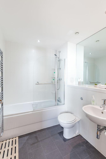Bathroom, Stylish Penthouse Suite, Edinburgh