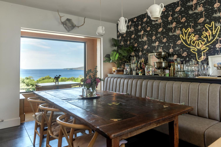 Others 5, Leaba B&B