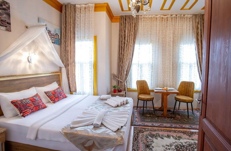 Bedroom 4, April Hotel, Fatih