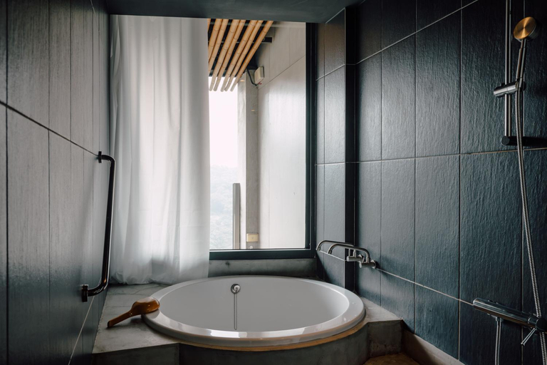 Bathroom 3, Fairy Lake Leisure Farm B & B, Tainan