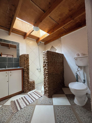 Bathroom 2, Atacama Lodge RukaZen, El Loa