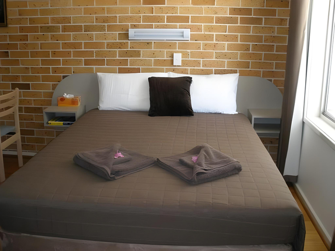 Bedroom 3, Palms Oasis Motel, Greater Taree