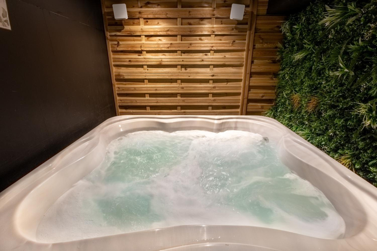 Spa 4, Le Bras d'or Apparts et Spa, Pas-de-Calais