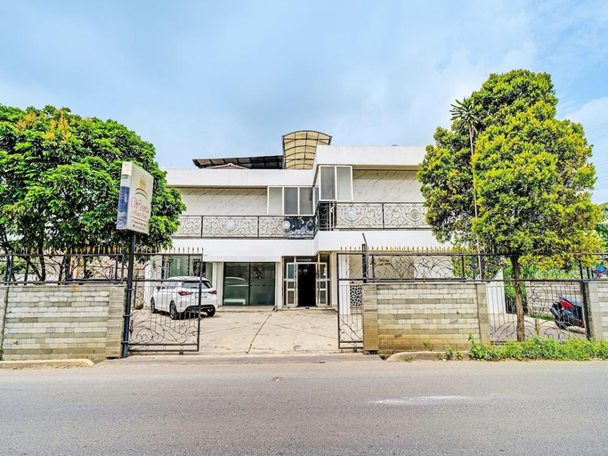Exterior & Views, OYO 92252 Wisma Rina Rini Cibiru Managed By Hss Group, Bandung