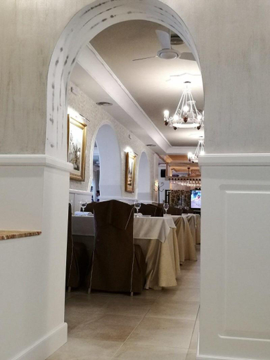 Food & Drinks, Hotel Restaurante Montserrat, Granada