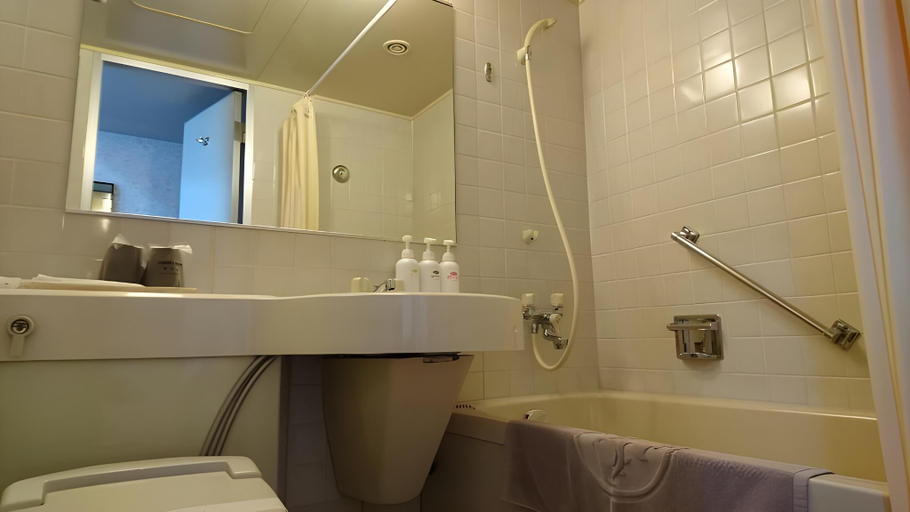 Bathroom 4, Plaza Hotel Shimonoseki, Shimonoseki