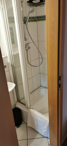 Bathroom, Zum guten Schlaf, Bremen