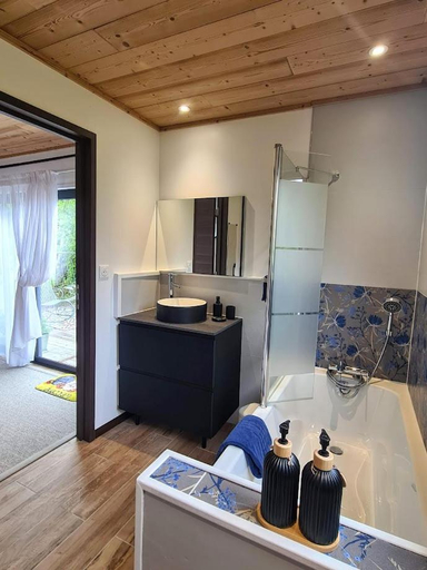 Bathroom 5, Il etait une ferme, Nord