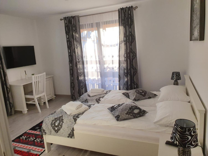 Others 2, Casa Alexandru – Locul in care te simti acasa, Viseu De Jos