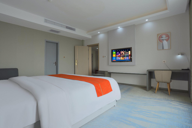 Bedroom 2, Minfeng Dihuang International Hotel, Khotan