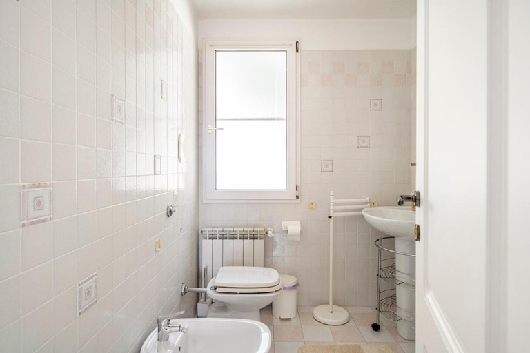Bathroom, Villa Sofia, Cagliari