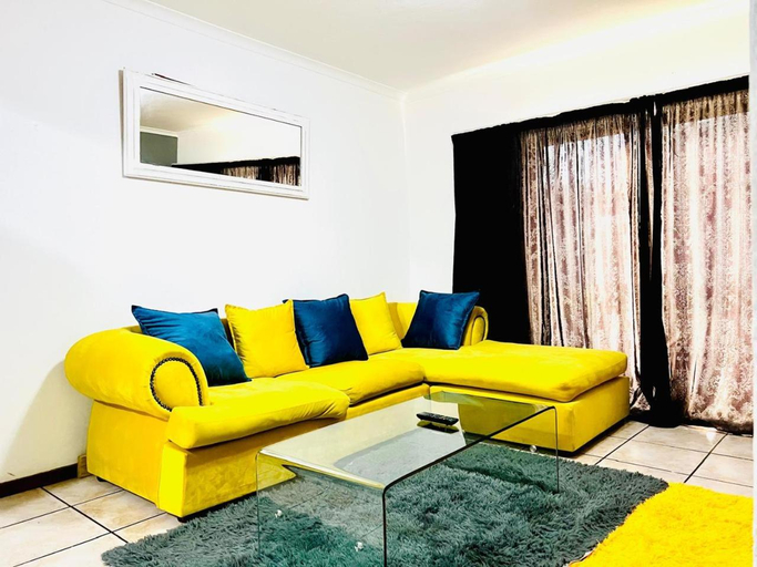 Others 4, Reedsview Apartment, City of Johannesburg