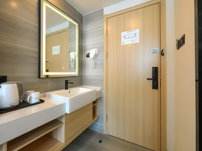 Bathroom 3, Vatica Hotel Huangshan South Gate Terminal Station, Huangshan