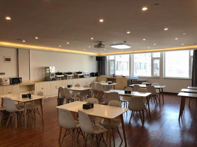 Food & Drinks 4, 7 Days Premium Zibo Huantai Xinyu Building, Zibo