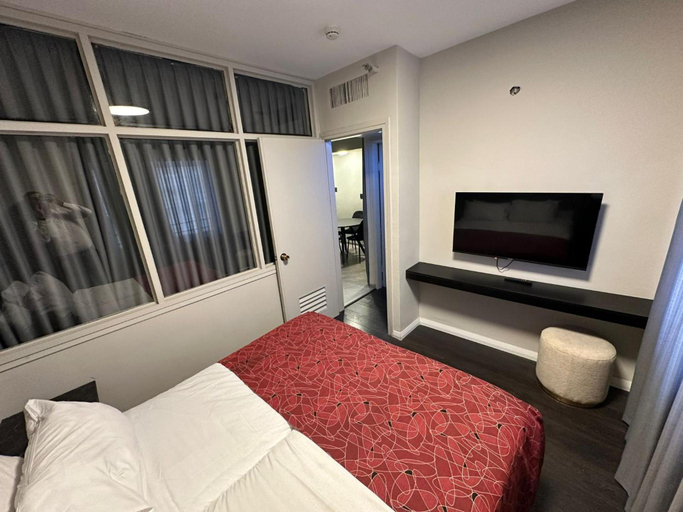 Bedroom 2, Lev Yerushalayim