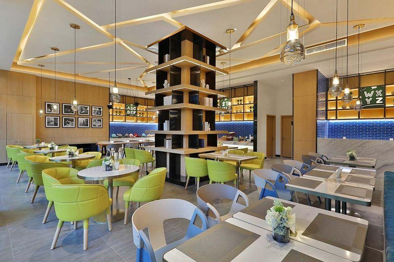 Food & Drinks, Orange Hotel Baoding East Station, Baoding