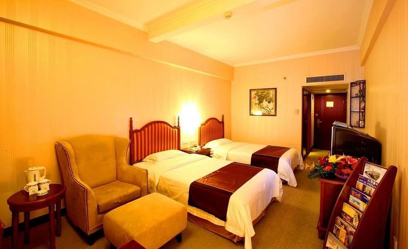 Bedroom 3, ICE FLOWER HOTEL 冰花酒店(广州天河体育中心林和西地铁站店), Guangzhou