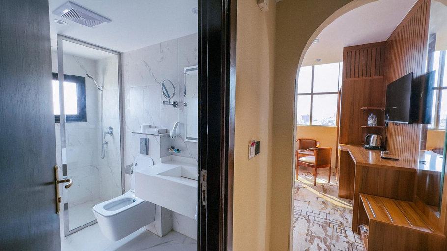 Bathroom 4, Al Rayan Al Fadi Hotel, Al Madinah Al Munawwarah