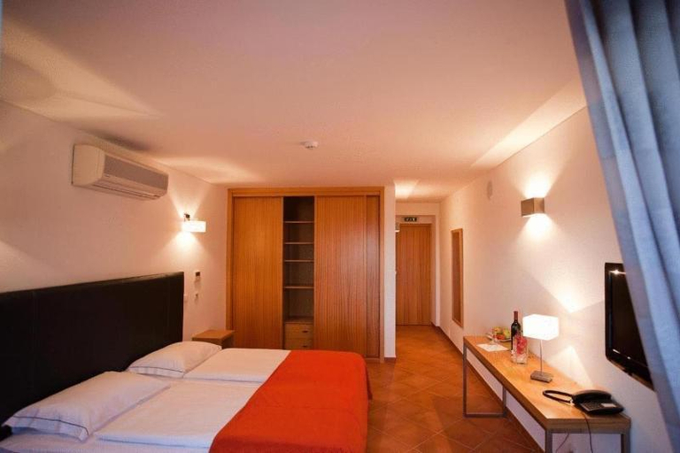 Bedroom 3, VilaFoia, Monchique
