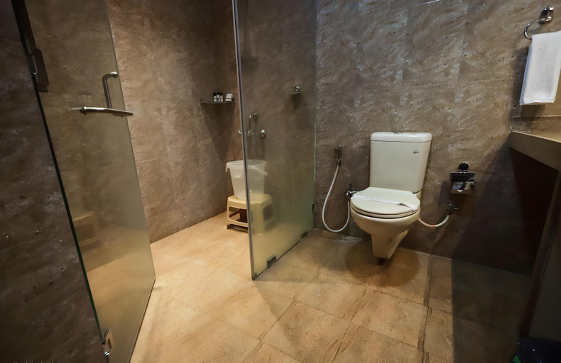 Bathroom, Visava Amusement Park & Resort, Thane
