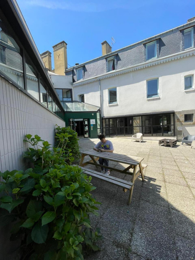 Others 5, Hostel20 Rennes, Ille-et-Vilaine