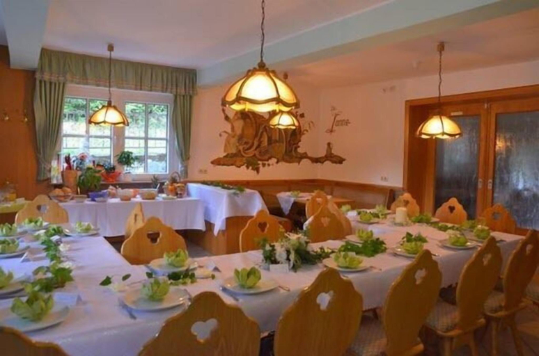Food & Drinks 5, Zur Sommerfrische Lothramuhle, Saalfeld-Rudolstadt