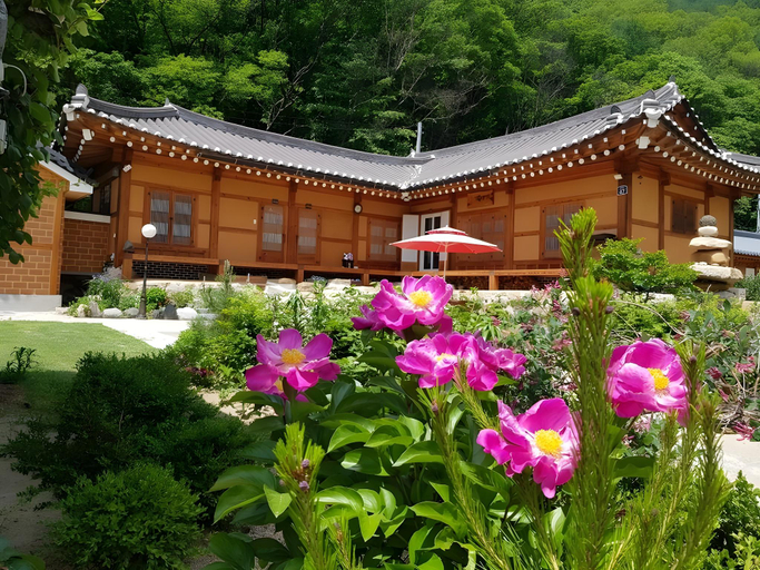 Others 2, Danyang Gahyunjung, Danyang