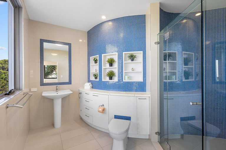 Bathroom 4, Saltwater Beach House, Maroochy - Coastal North