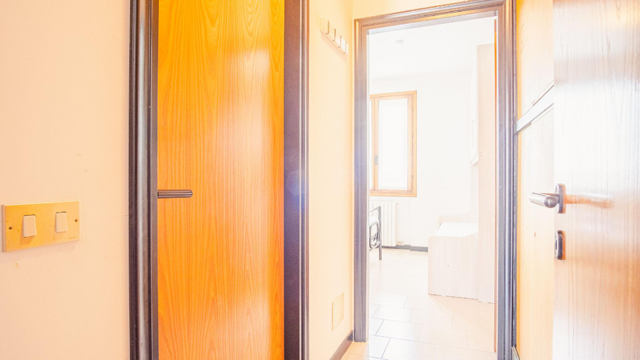 Others 5, Ginevra Apartment - Italian Homing, Brescia