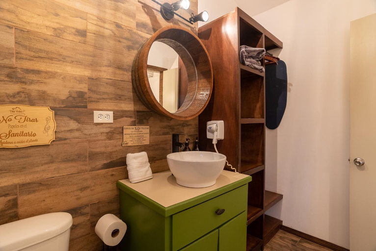 Bathroom 5, Tres Vides Hotel Boutique, Ensenada