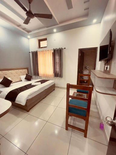 Bedroom 4, Vishram Guest House, Dehradun