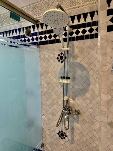 Bathroom 2, Riad Damia, Fès