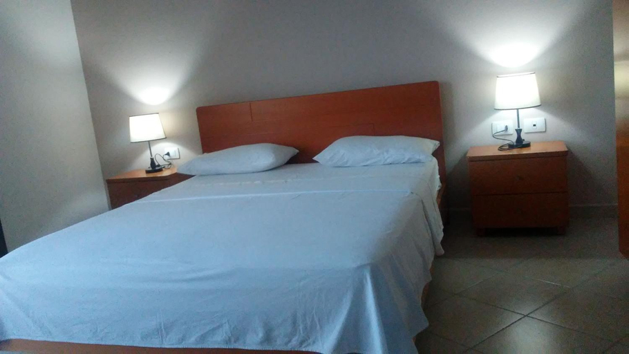 Bedroom 2, Hotel Majestic, Sarandës