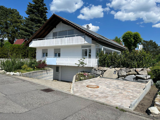 Exterior view 2, Mevan Ferienwohnung, Konstanz