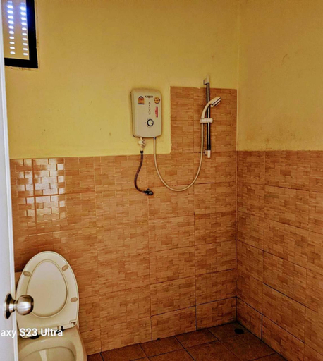 Bathroom 4, Everest Resort Koh Samui, Ko Samui