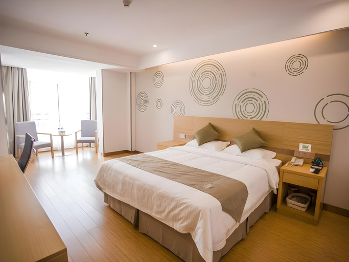 Bedroom 2, GreenTree Inn Suqian Suyu District Red Star Macalline, Suqian
