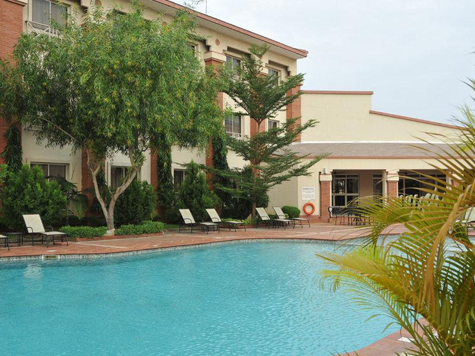 Sport & Beauty, Oakwood Park Hotels, Eti-Osa
