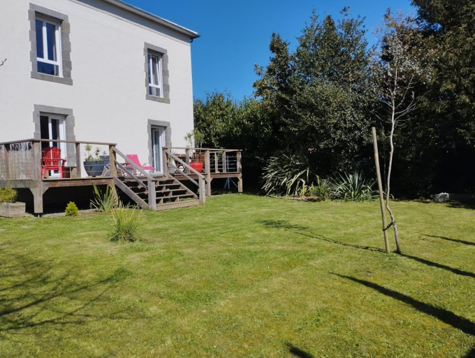 Others 5, Maison de Kerangall Brest appartement jardin et parking, Finistère