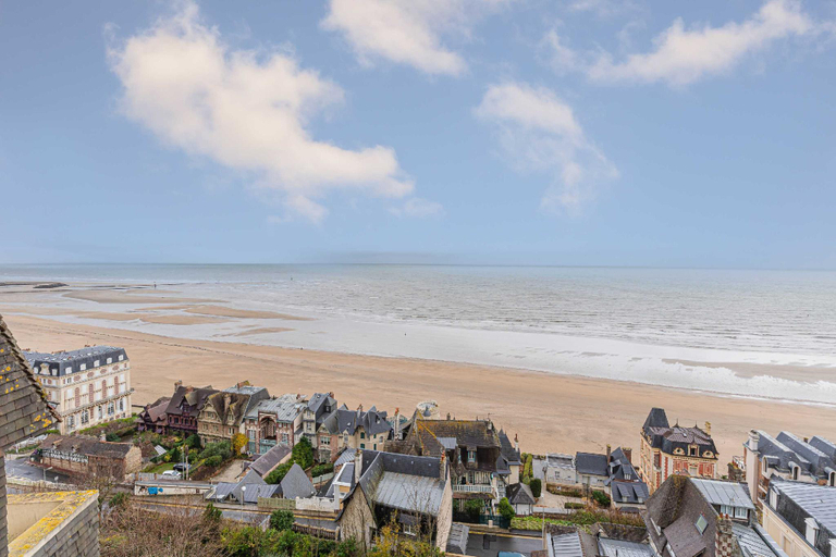 Others 5, Duplex apartment with sea view and roof terrace, Calvados