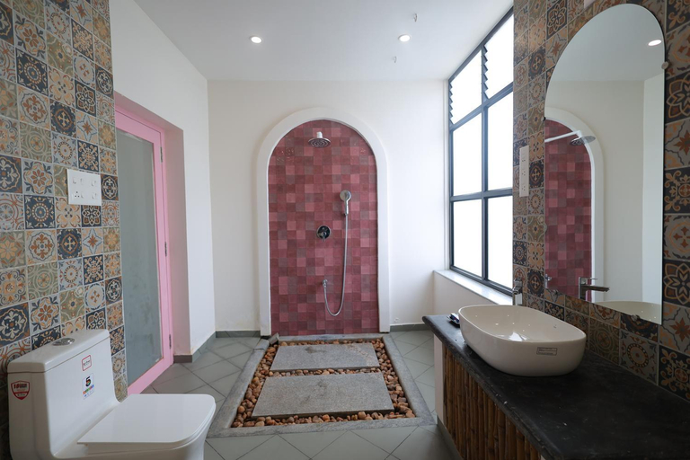 Bathroom 4, The Balified Villa, Viluppuram