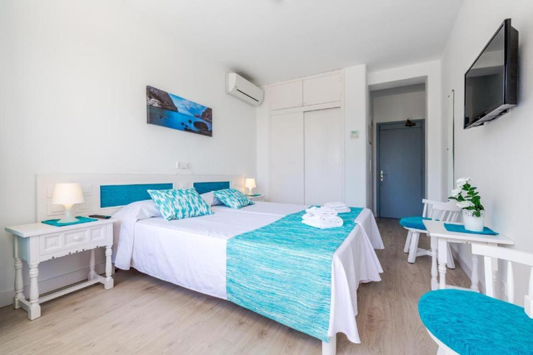 Bedroom 2, Panorama by Youroom, Baleares