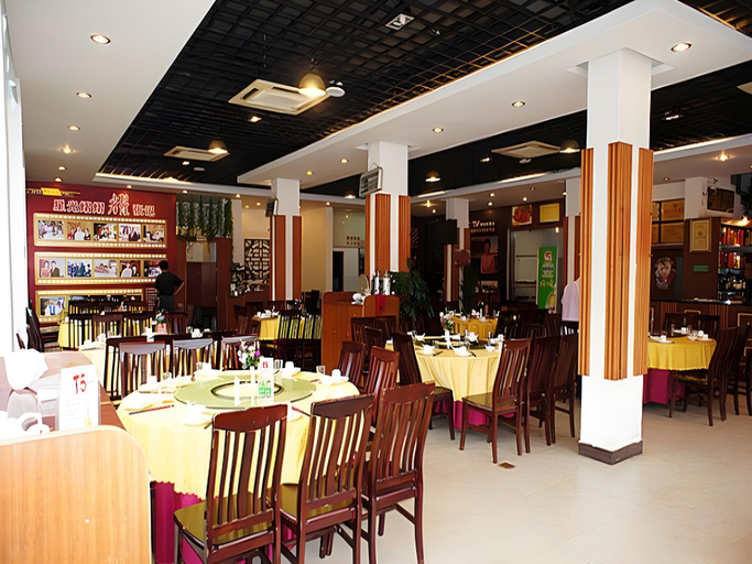 Food & Drinks, Education Hotel Guilin, Guilin