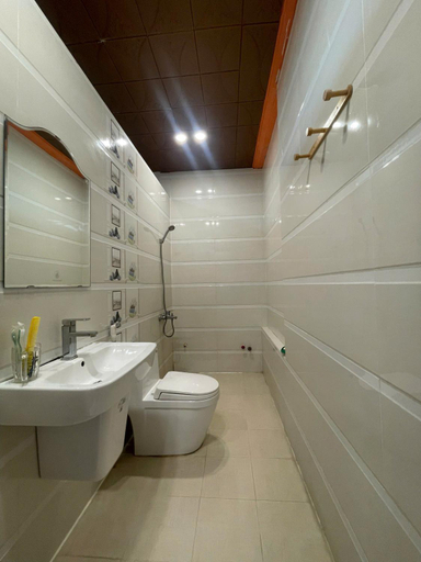 Bathroom 5, Duy Anh Motel Bien Hoa, Bien Hoa
