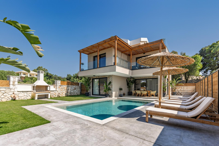 3, Cameo 2 Luxury Villa with Pool, Ionian Islands