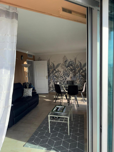 Others 5, Villa Rimbaud, Alpes-Maritimes
