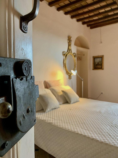 Bedroom 3, Casa Cerboneschi, Pisa