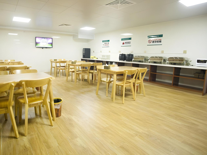 Food & Drinks 3, GreenTree Inn Zhangjiakou Chicheng County Xiacheng Avenue Oriental Yijing, Zhangjiakou