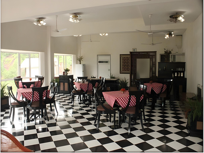 Food & Drinks 5, Misty Meadows Resorts, Solan
