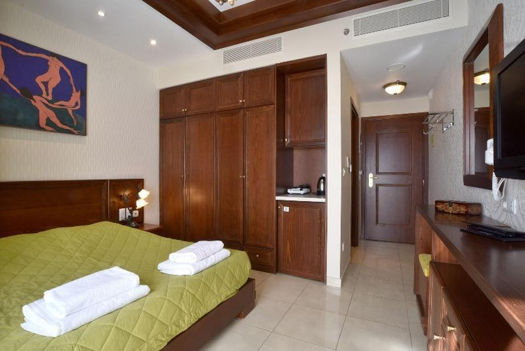 Bedroom 2, Alexander Gerakari Hotel, Crete
