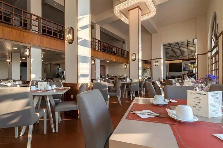 Food & Drinks 5, Strada Marina Hotel, Ionian Islands
